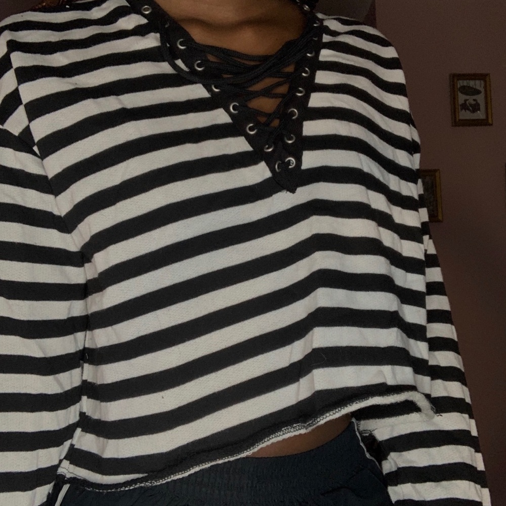 Forever 21 Striped Lace Up Cropped Long Sleeve S